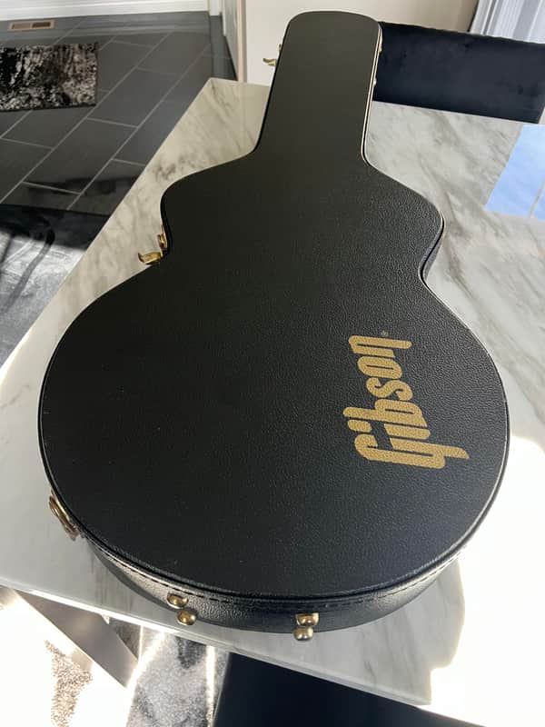 Gibson ES-335 Studio