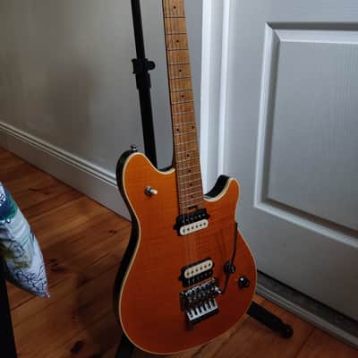 1999 Peavey EVH Wolfgang USA Amber image 9