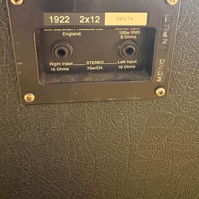 Marshall 1922 2 x 12 Speaker Cabinet - Black image 5
