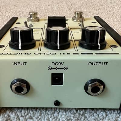 Ibanez ES2 Echo Shifter Analog Delay 2010s - White image 3
