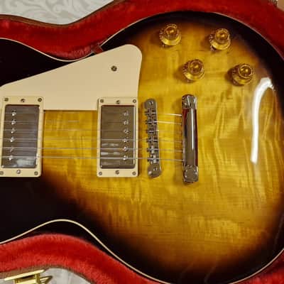 Gibson Les Paul Standard '50s Tobacco Burst Electric Guitar Figured Top image 4