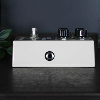 Preowned Mojo Hand. FX Extra Special Dumble-Style Overdrive / Distortion w/ Box image 4