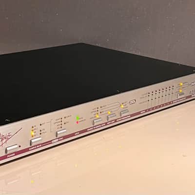 Apogee Rosetta 800 192kHz 8-Channel AD/DA Converter 2000s - Silver image 3