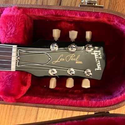 Gibson 2020 Gibson Les Paul Standard ’50s Goldtop – Mint Condition w/ Original Gibson Case 2020 - Gold image 20