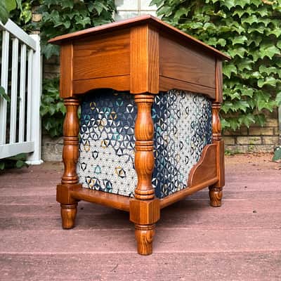 Rotary Connection 1x12 loaded semi open guitar speaker cab / side table! Vintage Rola 12” 8 ohm 25 watt speaker. Solid oak hardwood. Unique one off / one of a kind cab. Crazy 3D geometrical cloth. 2026 - Wood image 11