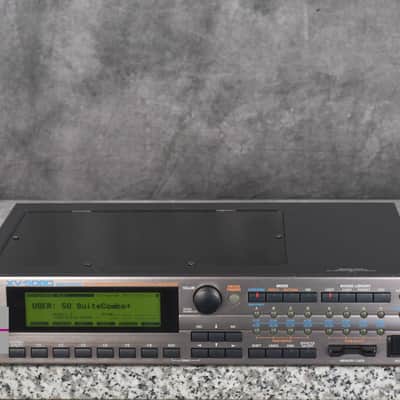 Roland XV-5080 Rackmount Synthesizer in Very Good Condition