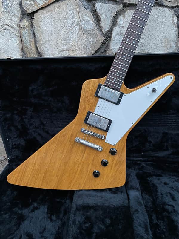 USA 2006 Hamer Korina Standard Explorer with rare checkerboard logo and original hardshell case SEE DESCRIPTION image 1