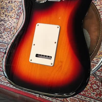 Fender Stratocaster Player II 70th 2024 - 3 Tono Sunburst imagen 17