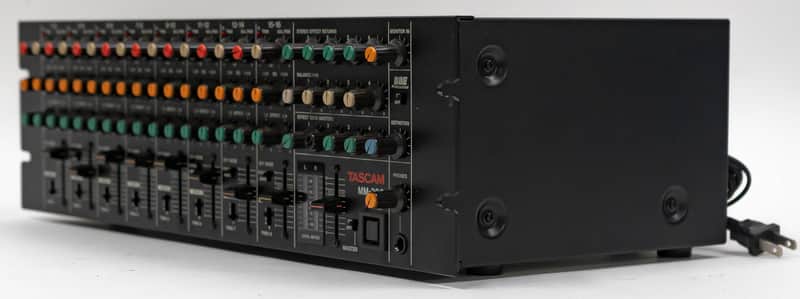 TASCAM MM-200 16-Channel Keyboard / Line Mixer Rackmount | Reverb UK
