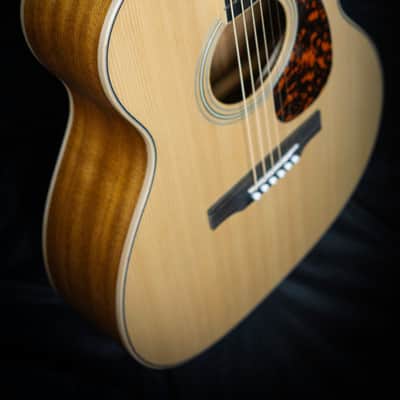 Larrivée OM-02 Acoustic Guitar image 16