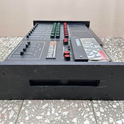 M3 EmThree Hotline MN8 Vintage 8-Channel Power Mixer w/ Tape Echo image 7