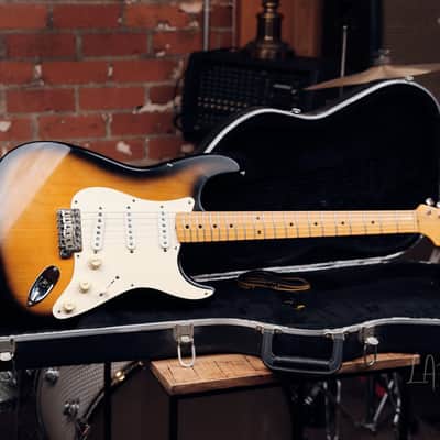 1994 Fender 40th Anniversary Stratocaser - 69 of 1954 image 14
