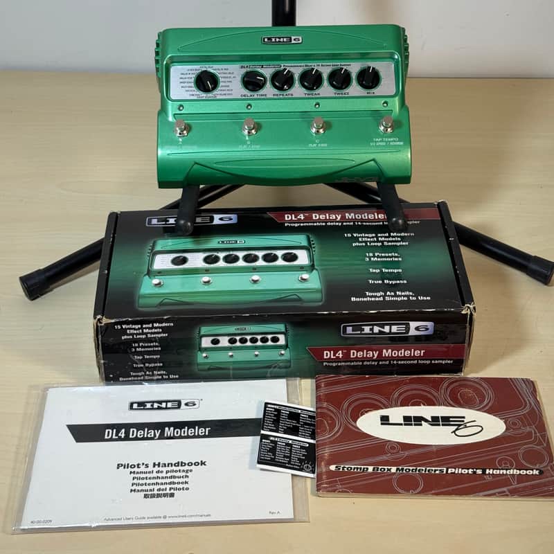 Line 6 M9 Stompbox Modeler | Reverb
