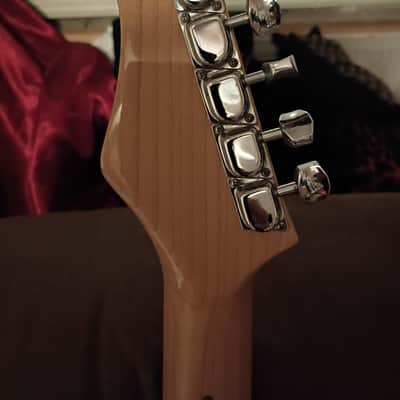 Hondo II Professional Matsumoku H1100 MIJ Stratocaster by Tokai - Late 1970's or early 80's vintage only weighs 8.6lbs image 6