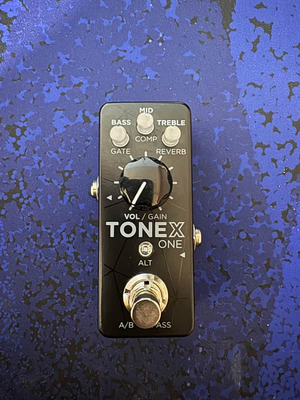 IK Multimedia ToneX One