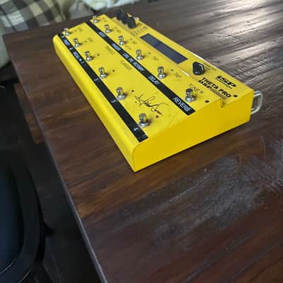 ISP Technologies Michael Sweet Theta Pro DSP 2010s - Yellow image 3