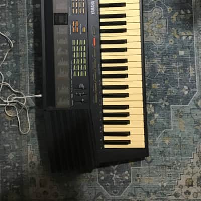 Rare Vintage Yamaha PSR-38 1990's