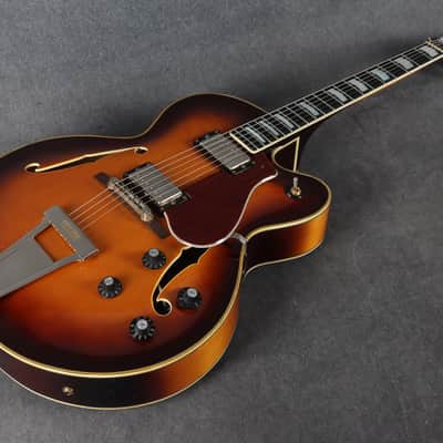 Yamaha AE18 Hollowbody - Sunburst - 2nd Hand image 10