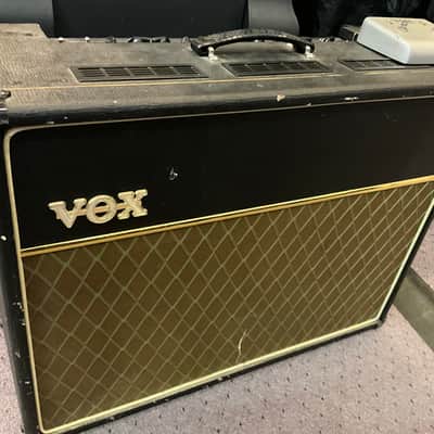 Vox AC30CC2X Custom Classic 2-Channel 30-Watt 2x12" Blue Alnico Guitar Combo 2005 - 2010 - Black image 1