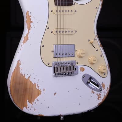 Dhatarattha HSS Strat-Style – White Nitro Relic image 5