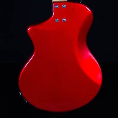 Duesenberg Julietta, Catalina Red image 3
