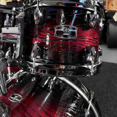 ~NEW~ Yamaha Live Custom Hybrid Oak 4-Piece 10/12/16/22 Drum Kit Set in UZU Magma Sunburst with Black Nickel Hardware image 3