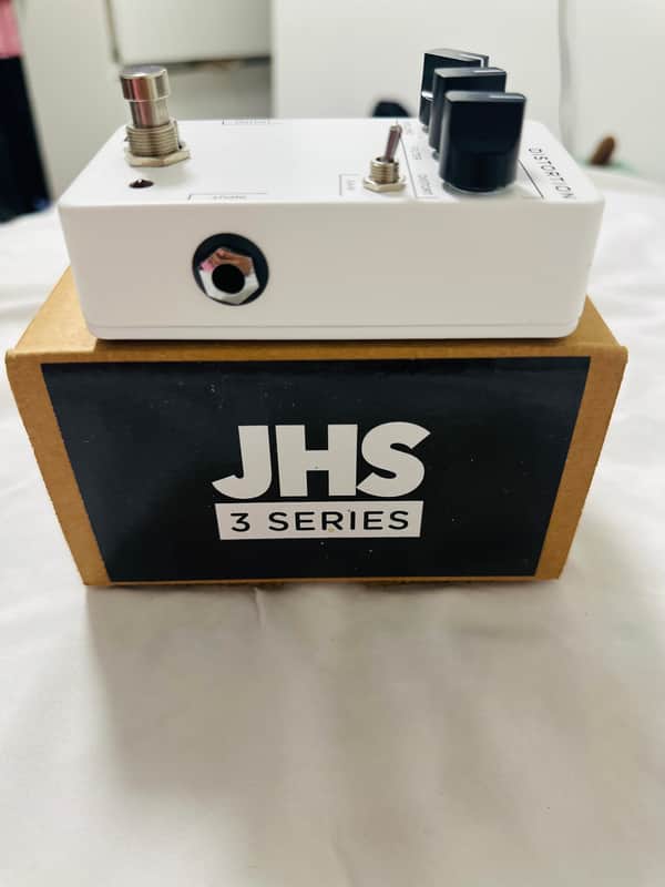 JHS 3 Series Reverb 2020 - Present - White image 1