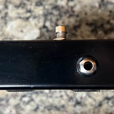Radial Tonebone Loopbone Master Effects Loop Switch Controller with Boost image 7