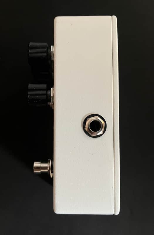 Walrus Audio Julia v1 2016 - White / Black | Reverb