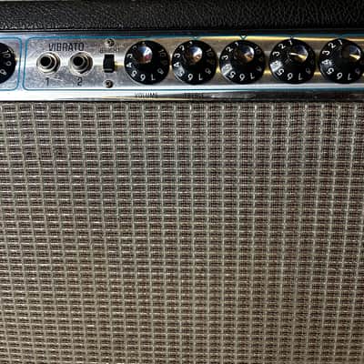 VIntage 1974 Fender Vibrolux Reverb 35-Watt 2x10" Guitar Combo image 3