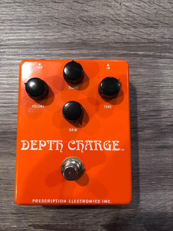 ベース Prescription Electronics Depth Charge Prescription Electronics: Depth Charge - On Bass | Amateur Effects