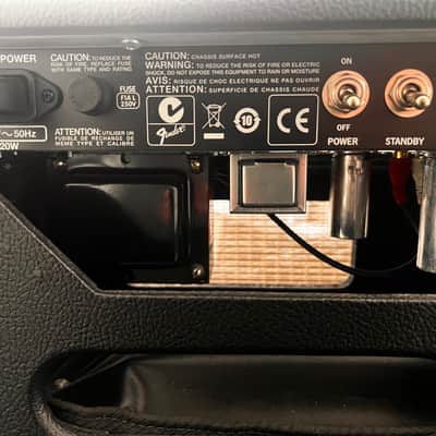 Fender Super-Sonic 22 Head & Matching Super-Sonic 4x12 Cab - Half Stack image 4