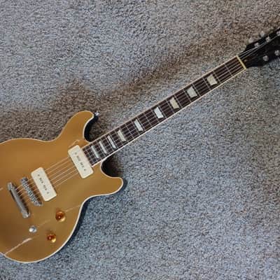 2011 Gibson Les Paul Gold Top DC image 1