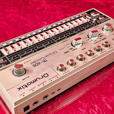 Roland TR-606 Drumatix Analog Drum Machine Drumcomputer TOP image 5