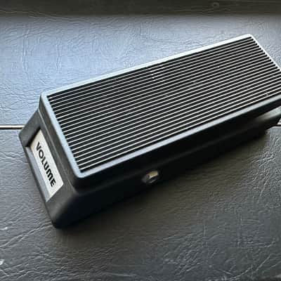 Vintage Made In Italy Volume pedal - Black image 3