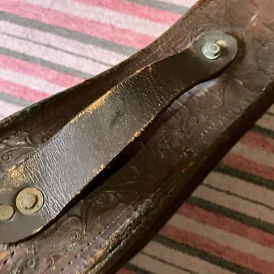 Antique 1890's M&W Bull's Head Leather Tooled Banjo Case image 13