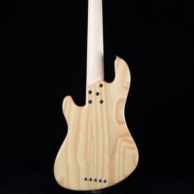 Lakland Skyline DJ-5 Darryl Jones Signature 5-String with Maple Fretboard - Natural image 3