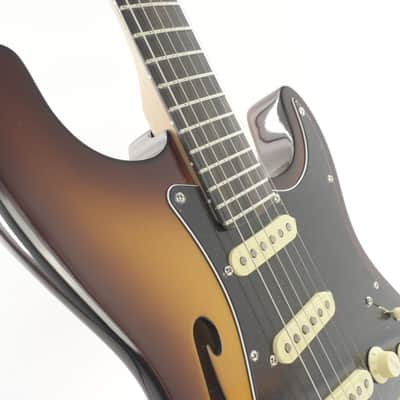 Fender Suona Stratocaster Thinline 2024 Violin Burst image 8
