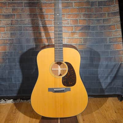 Martin Standard Series D-18 Natural w/ OHSC & L.R. Baggs Hi-Fi Pickup System image 2