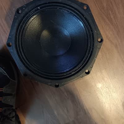 Behringer Truth B2031A 8.75" Powered Studio Monitor Pair w/ Upgraded B&C Neodymium Speakers image 3