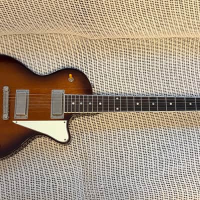 2025 Ivison Dakota Standard - Mahogany - Lightly Aged Tobacco Sunburst - Exc Condition image 3