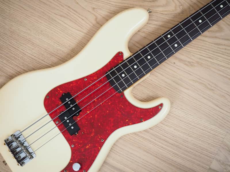 1990 Fender Precision Bass '62 Vintage Reissue PB62 Olympic White
