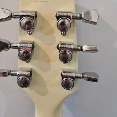 Hamer Slammer archtop 1993 first series Ivory off white image 9