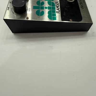 Electro Harmonix Electric Mistress Flanger Filter Vintage Guitar Effect Pedal image 3