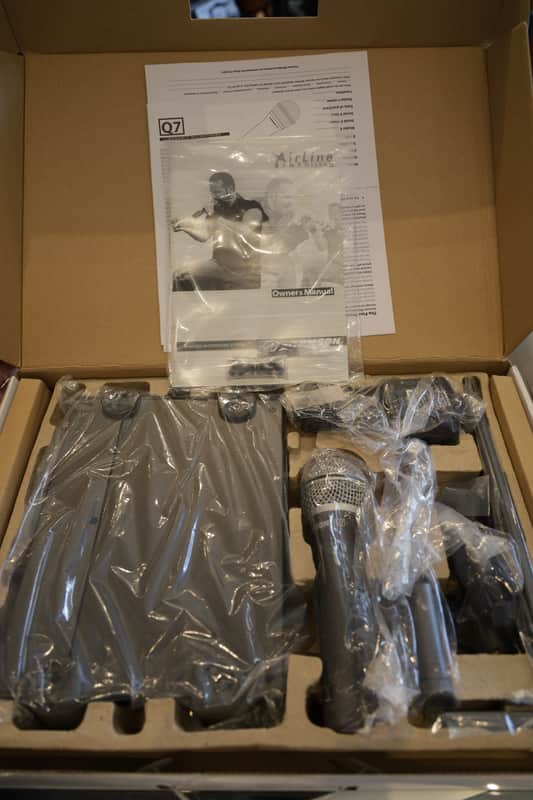 Samson AirLine Synth True Diversity UHF Wireless Handheld Mic System 2010s - Black image 1