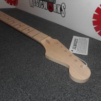 Allparts Fender Licensed Neck For Stratocaster, 22 Frets, Solid Maple - #SMO image 2