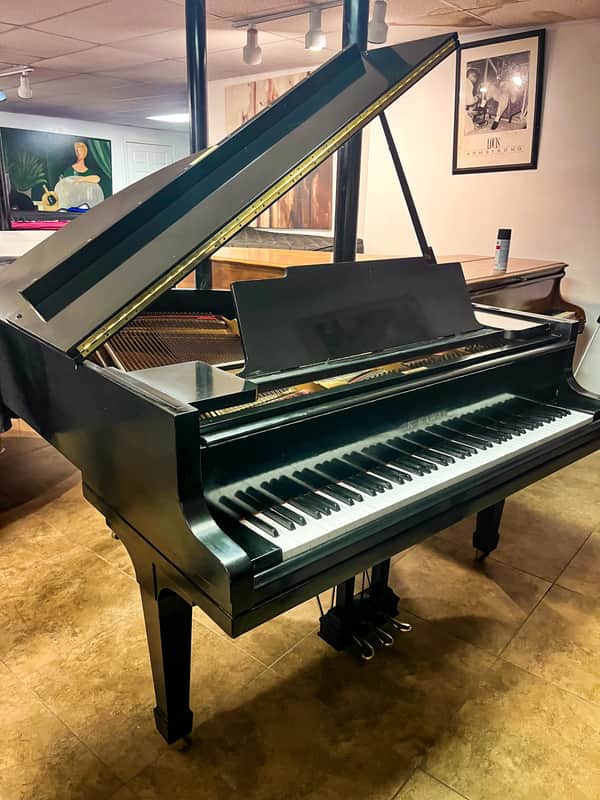 Pure Musical Magic - Gleaming Kawai Grand image 1