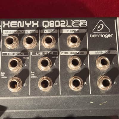 Behringer Xenyx Q802USB 8-Input Mixer w/ Power Supply image 3