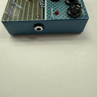 Tech 21 NYC VT Bass Overdrive SansAmp Character Series Guitar Effect Pedal image 4