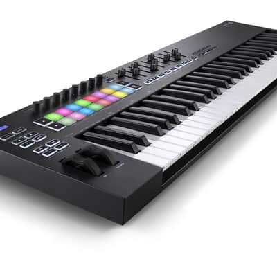 Novation Launchkey 61 [MK3] - B-Stock image 2